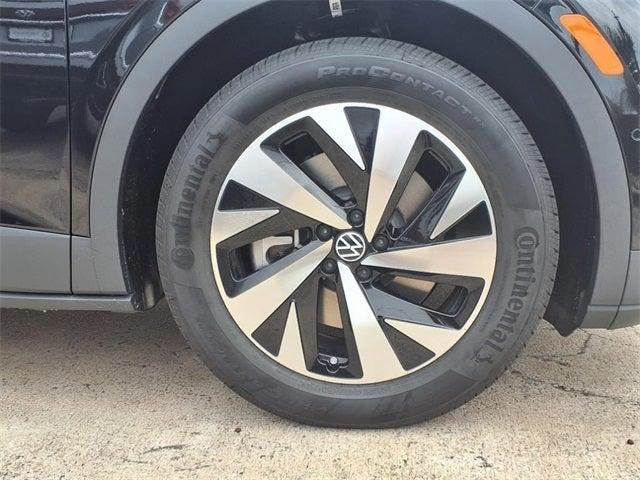 new 2025 Volkswagen ID.4 car, priced at $41,094