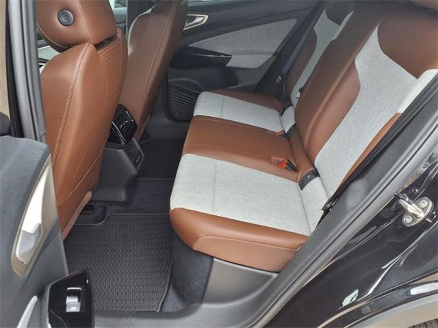 new 2025 Volkswagen ID.4 car, priced at $42,481