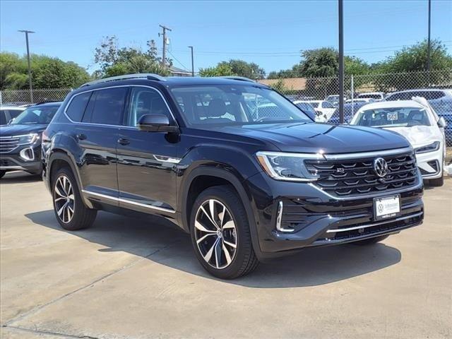 new 2024 Volkswagen Atlas car, priced at $50,421