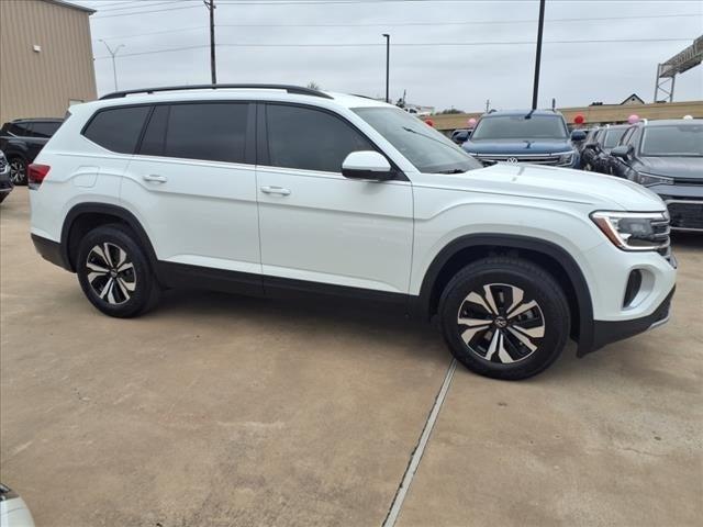 new 2025 Volkswagen Atlas car, priced at $37,388
