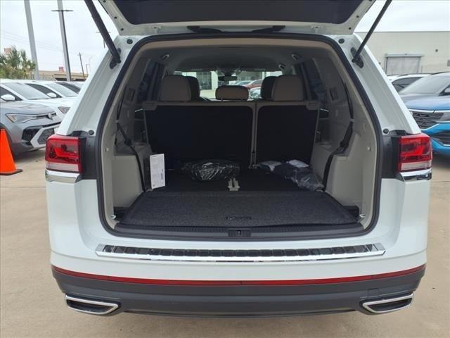 new 2025 Volkswagen Atlas car, priced at $37,388