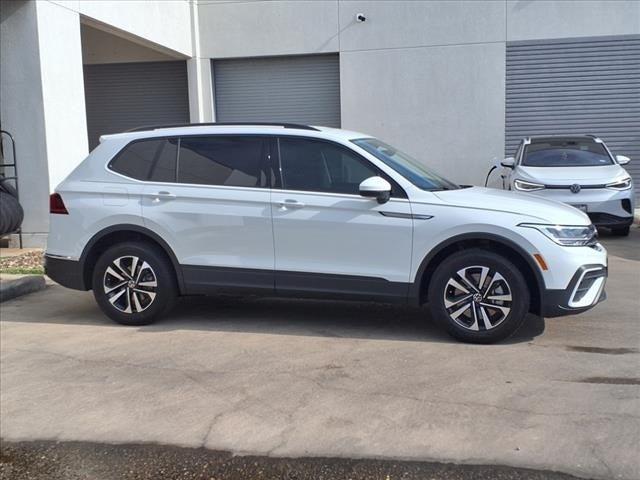 new 2024 Volkswagen Tiguan car, priced at $29,228