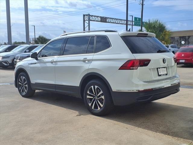 new 2024 Volkswagen Tiguan car, priced at $29,228