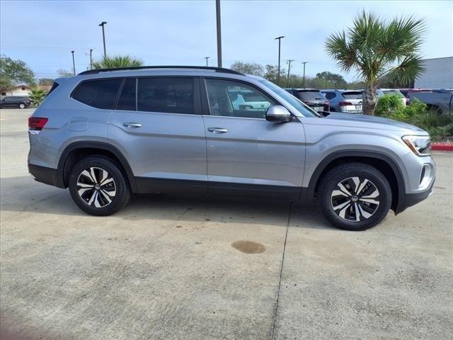 new 2025 Volkswagen Atlas car, priced at $39,861