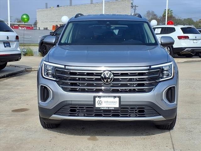 new 2025 Volkswagen Atlas car, priced at $39,861