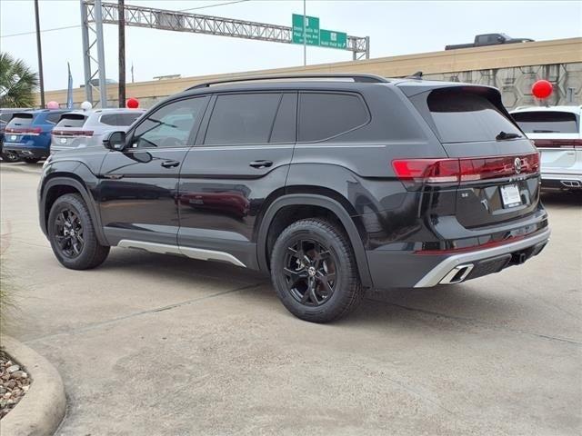 new 2025 Volkswagen Atlas car, priced at $45,904