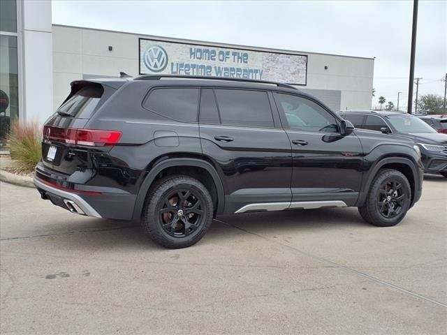 new 2025 Volkswagen Atlas car, priced at $45,904