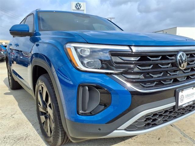 new 2025 Volkswagen Atlas Cross Sport car, priced at $43,059