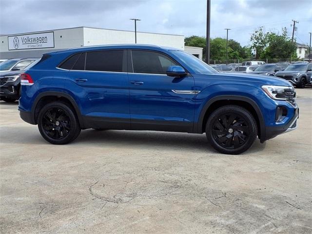 new 2025 Volkswagen Atlas Cross Sport car, priced at $43,059