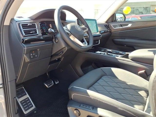 new 2026 Volkswagen Atlas car, priced at $56,091