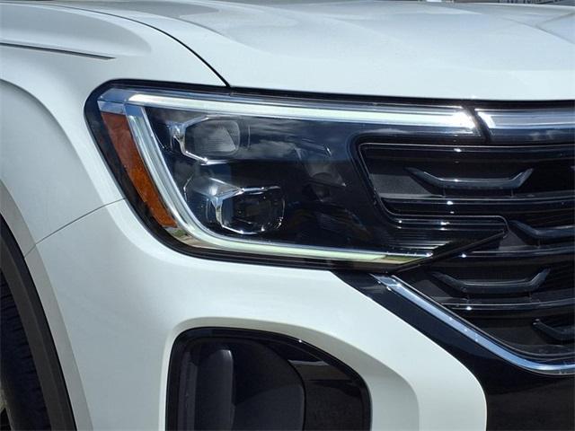 new 2025 Volkswagen Atlas Cross Sport car, priced at $44,991