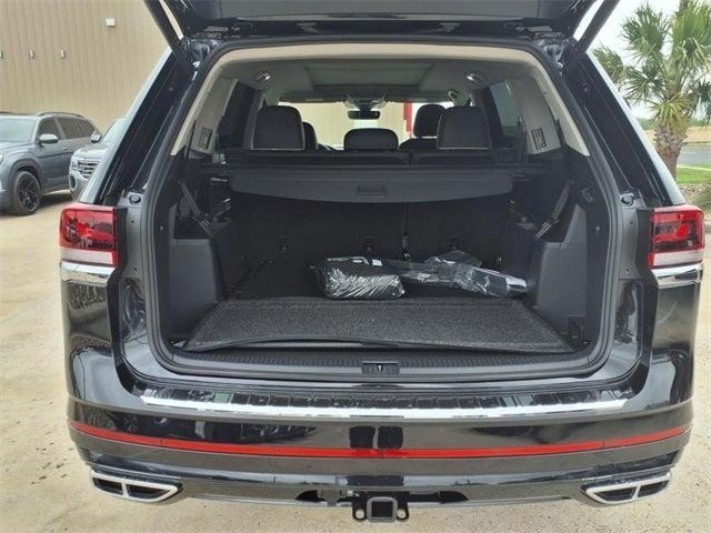 new 2025 Volkswagen Atlas car, priced at $50,995