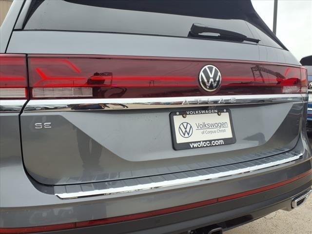 new 2025 Volkswagen Atlas car, priced at $42,022