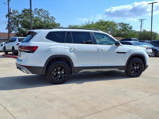 new 2024 Volkswagen Atlas car, priced at $44,156