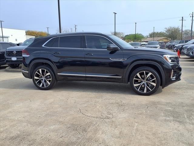 new 2025 Volkswagen Atlas Cross Sport car, priced at $50,882