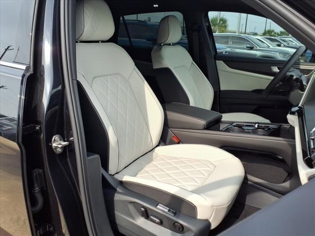 new 2025 Volkswagen Atlas Cross Sport car, priced at $50,882