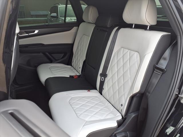 new 2025 Volkswagen Atlas Cross Sport car, priced at $50,882