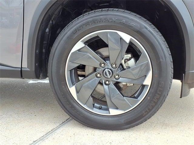 used 2024 Nissan Rogue car, priced at $25,252