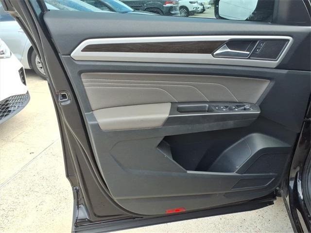 used 2023 Volkswagen Atlas car, priced at $24,253