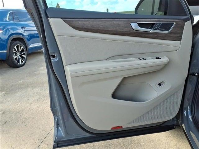 new 2026 Volkswagen Atlas car, priced at $56,203