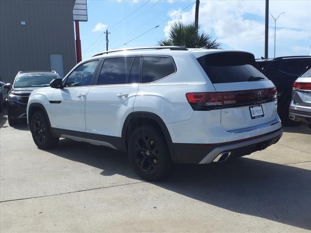 new 2024 Volkswagen Atlas car, priced at $44,083