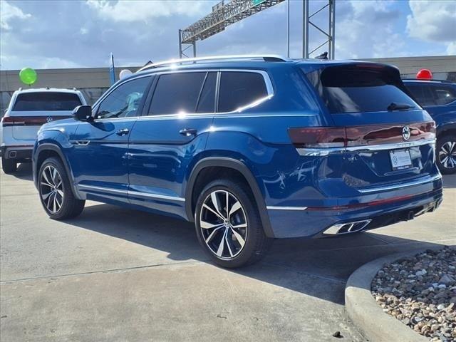 new 2025 Volkswagen Atlas car, priced at $50,649