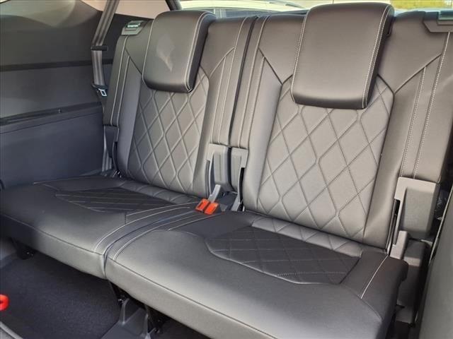 new 2025 Volkswagen Atlas car, priced at $50,649