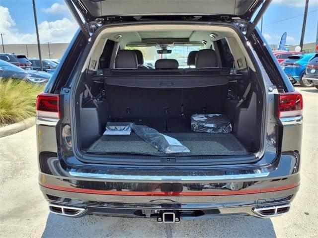 new 2025 Volkswagen Atlas car, priced at $51,395