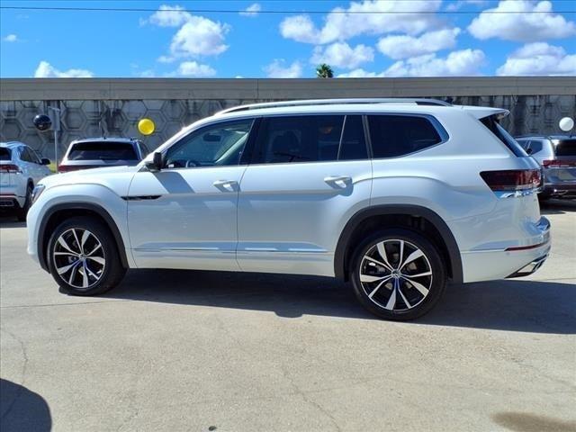 new 2024 Volkswagen Atlas car, priced at $51,337