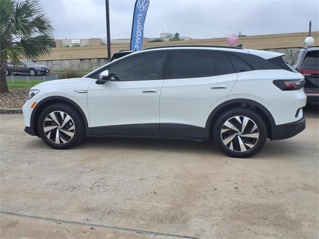 new 2025 Volkswagen ID.4 car, priced at $42,481