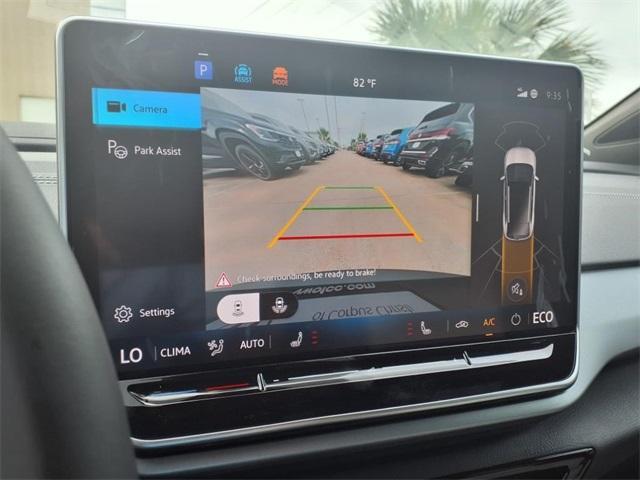 new 2025 Volkswagen ID.4 car, priced at $42,481