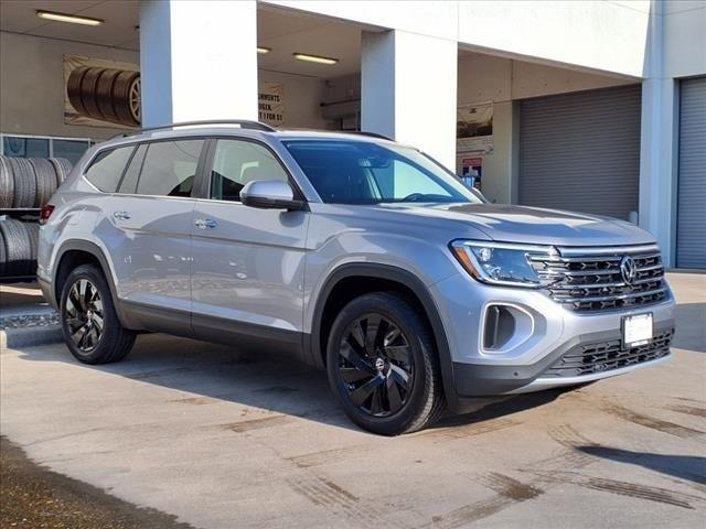 new 2024 Volkswagen Atlas car, priced at $41,585