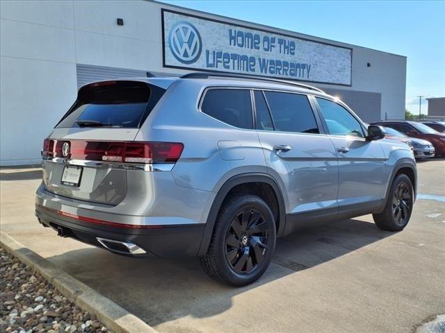 new 2024 Volkswagen Atlas car, priced at $41,585