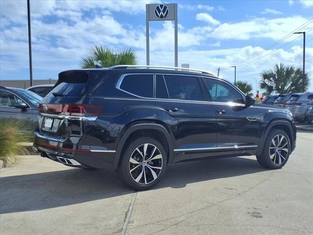 new 2024 Volkswagen Atlas car, priced at $50,998