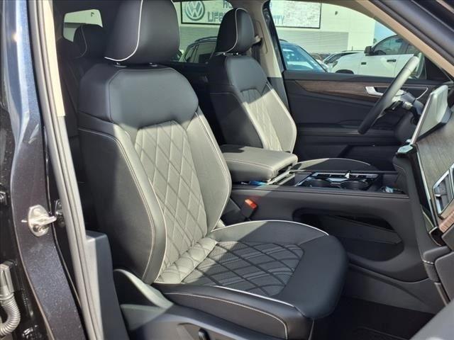 new 2024 Volkswagen Atlas car, priced at $50,998