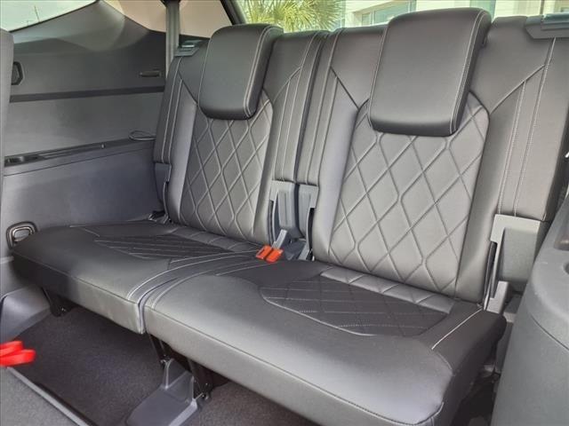 new 2024 Volkswagen Atlas car, priced at $50,998