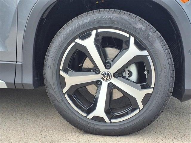 new 2025 Volkswagen Tiguan car, priced at $32,361