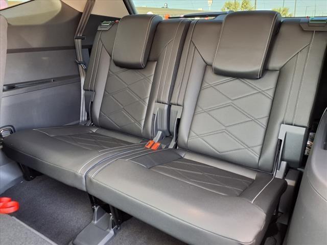 new 2025 Volkswagen Atlas car, priced at $45,068