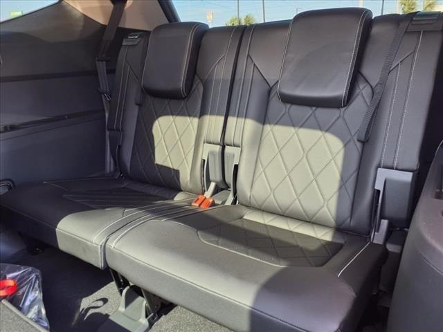 new 2025 Volkswagen Atlas car, priced at $51,821