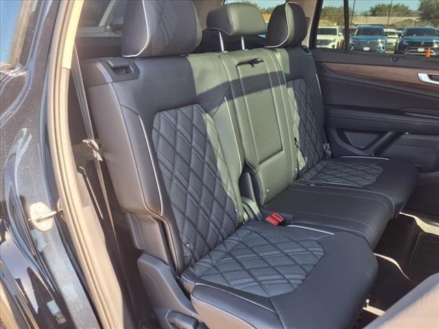 new 2025 Volkswagen Atlas car, priced at $51,821