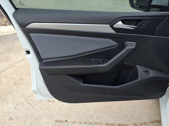 new 2025 Volkswagen Jetta car, priced at $25,875