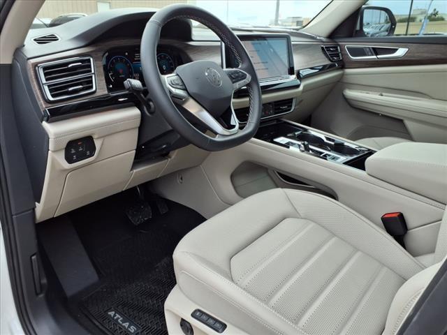 new 2025 Volkswagen Atlas car, priced at $47,817