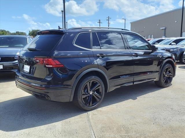 new 2024 Volkswagen Tiguan car, priced at $33,486