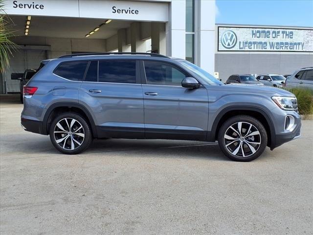 new 2025 Volkswagen Atlas car, priced at $43,833