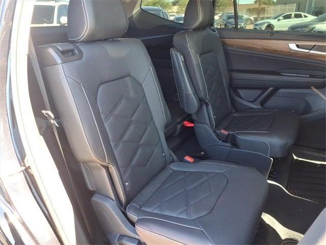 new 2026 Volkswagen Atlas car, priced at $46,386