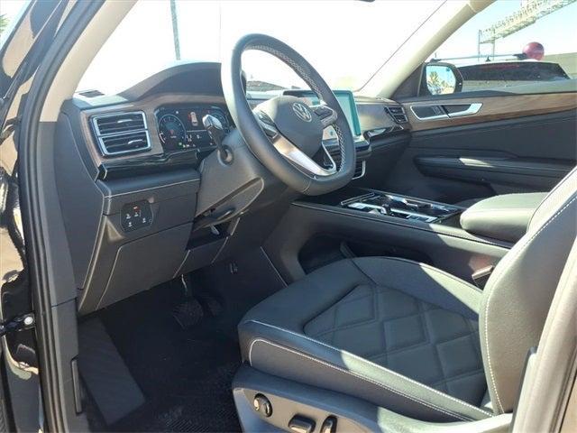 new 2026 Volkswagen Atlas car, priced at $46,386