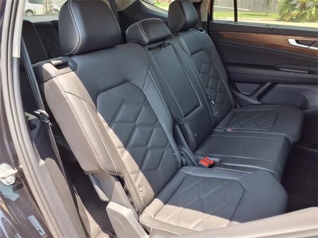used 2024 Volkswagen Atlas car, priced at $39,894