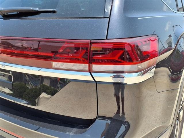 used 2024 Volkswagen Atlas car, priced at $39,894