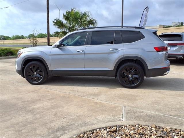 new 2025 Volkswagen Atlas car, priced at $43,898