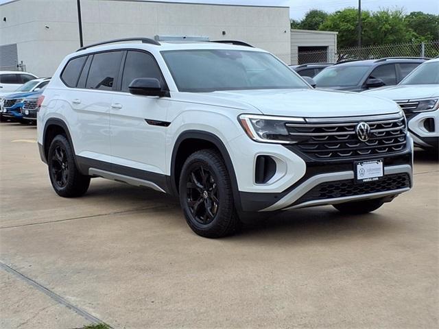 new 2025 Volkswagen Atlas car, priced at $47,894